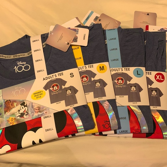 Disney 100 Adult Graphic Tee NWT! - Picture 3 of 5